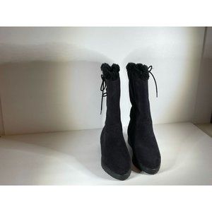 ⭐️⭐️Womens size 6.5 Landrover by Thom McAn  ⭐️⭐️